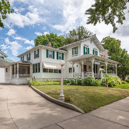 Carriage House Bed & Breakfast Bed & Breakfast Winona Exterior foto